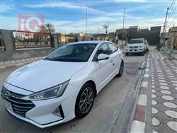 هیوندای ئەلەنترا